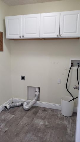 5141 PINE NEEDLE DRIVE, Mascotte, FL 34753