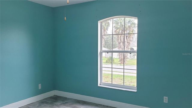 5141 PINE NEEDLE DRIVE, Mascotte, FL 34753