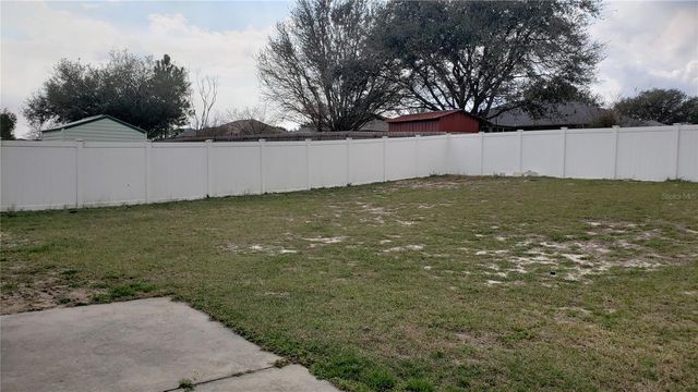 5141 PINE NEEDLE DRIVE, Mascotte, FL 34753