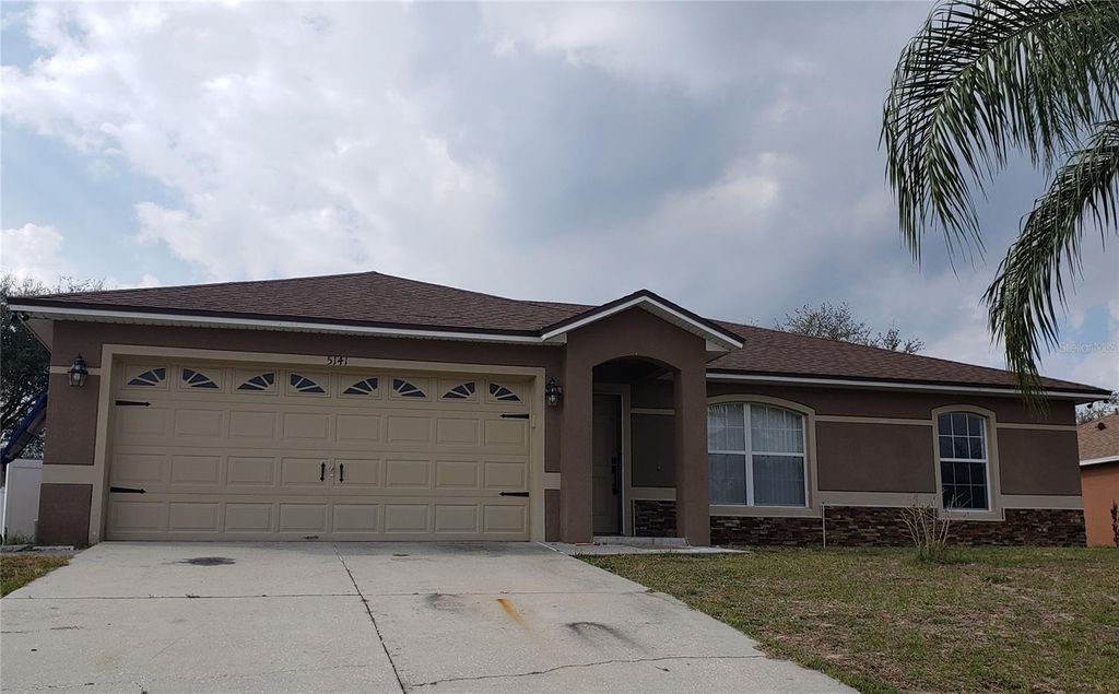 5141 PINE NEEDLE DRIVE, Mascotte, FL 34753