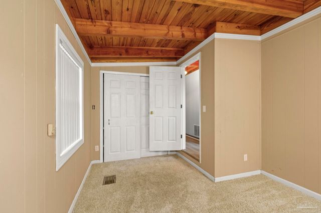 204 Camelia St, Gulf Breeze, FL 32561