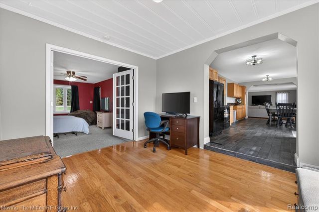 41529 S Interstate 94 Service Drive, Van Buren, MI 48111