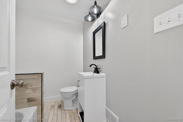 41529 S Interstate 94 Service Drive, Van Buren, MI 48111