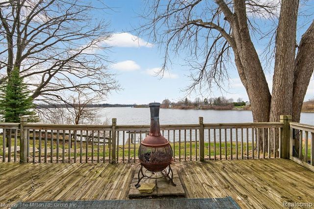 41529 S Interstate 94 Service Drive, Van Buren, MI 48111