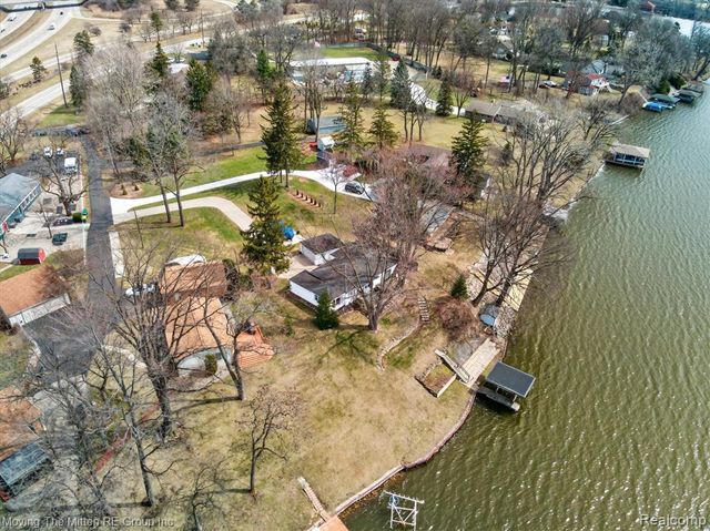 41529 S Interstate 94 Service Drive, Van Buren, MI 48111