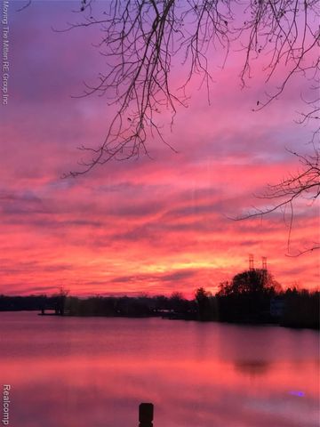 41529 S Interstate 94 Service Drive, Van Buren, MI 48111