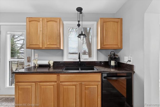 41529 S Interstate 94 Service Drive, Van Buren, MI 48111