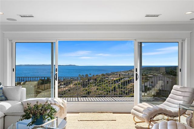 2855 Zell Drive, Laguna Beach, CA 92651