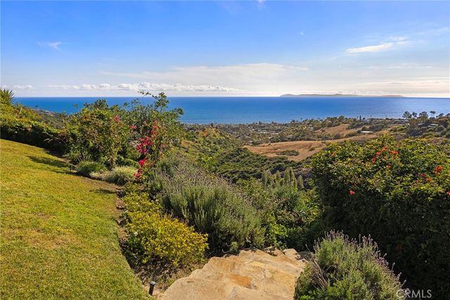 2855 Zell Drive, Laguna Beach, CA 92651