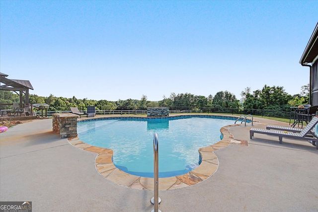 5105 E Highway 166, Carrollton, GA 30116