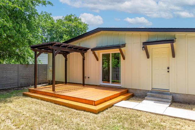 9503 N Creek DR, Austin, TX 78753