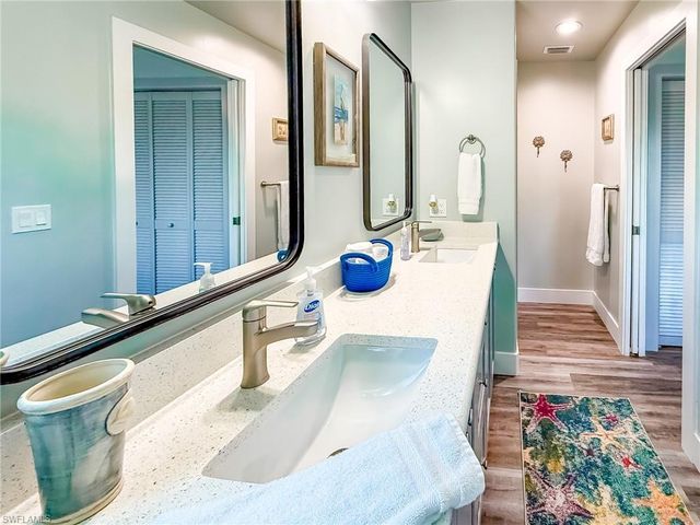 631 Rum RD, Upper Captiva, FL 33924