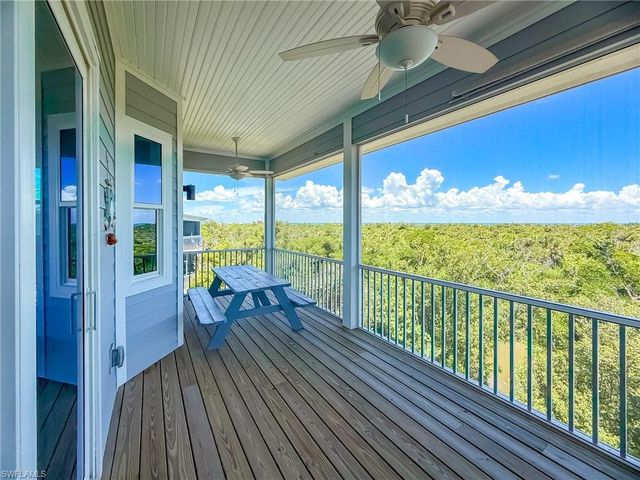 631 Rum RD, Upper Captiva, FL 33924