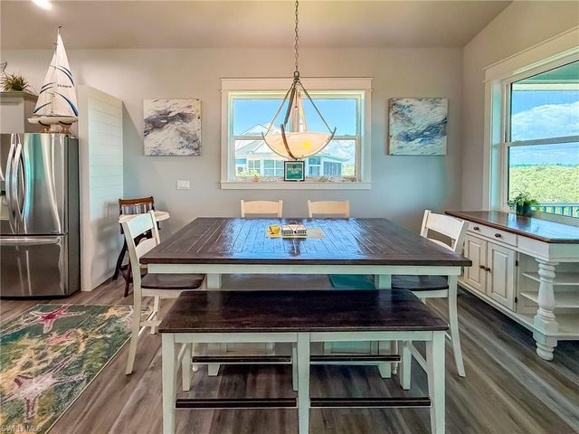 631 Rum RD, Upper Captiva, FL 33924