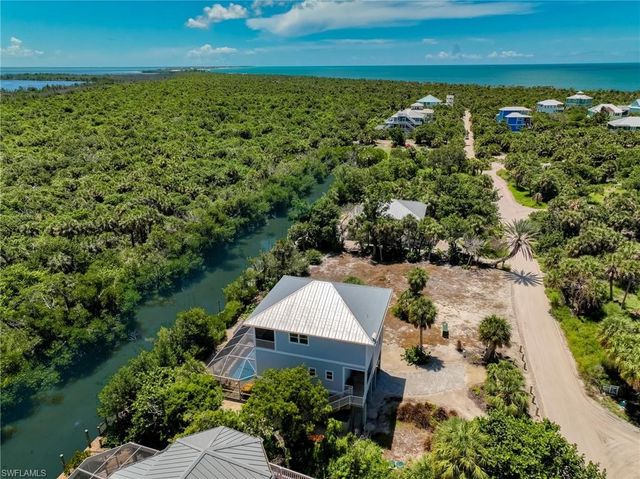 631 Rum RD, Upper Captiva, FL 33924