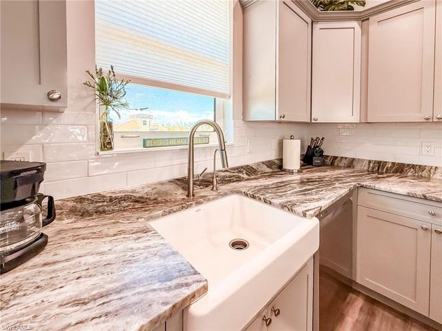 631 Rum RD, Upper Captiva, FL 33924