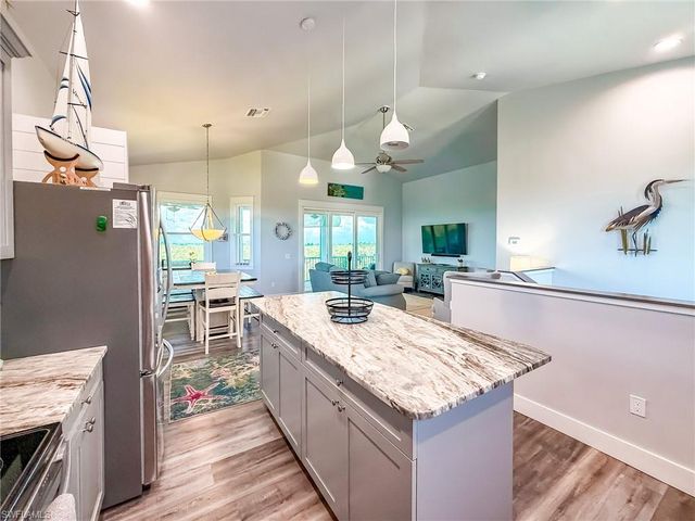 631 Rum RD, Upper Captiva, FL 33924