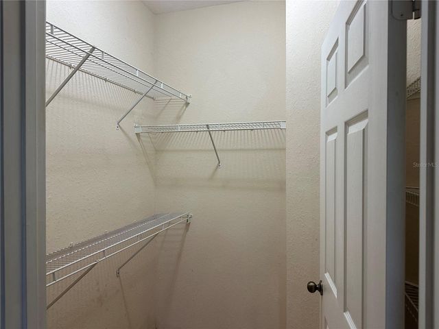 10021 COURTNEY PALMS BOULEVARD 303, Tampa, FL 33619