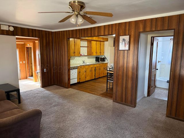 600 Greenough Avenue, Stinnett, TX 79083