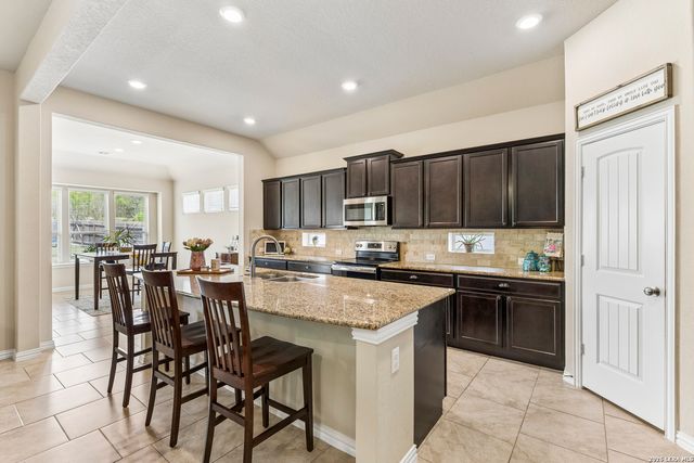 5867 hopper, New Braunfels, TX 78132