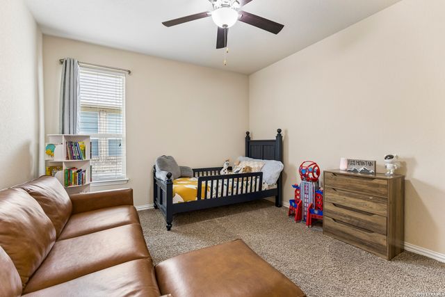 5867 hopper, New Braunfels, TX 78132