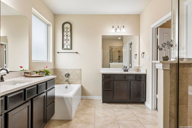 5867 hopper, New Braunfels, TX 78132