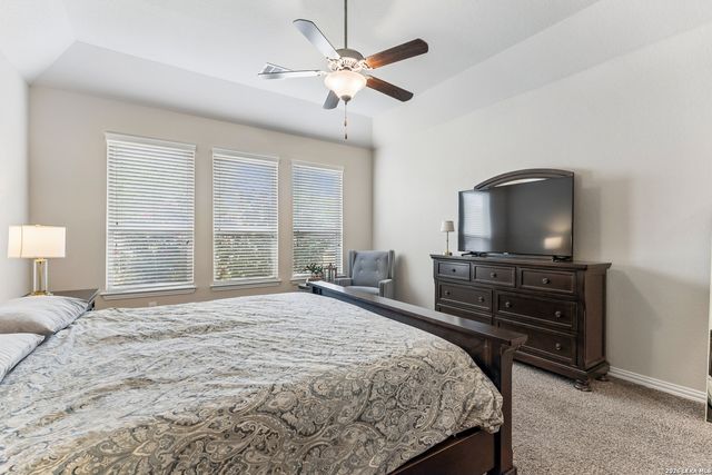 5867 hopper, New Braunfels, TX 78132