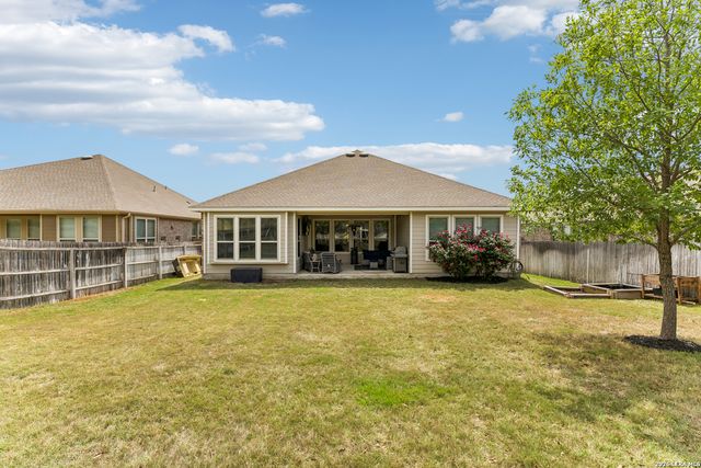 5867 hopper, New Braunfels, TX 78132