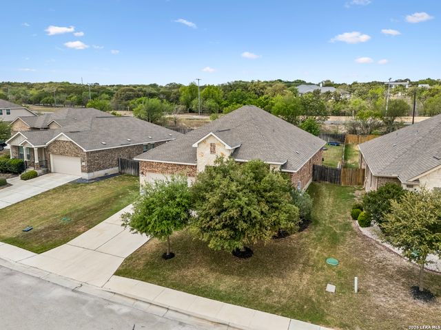 5867 hopper, New Braunfels, TX 78132