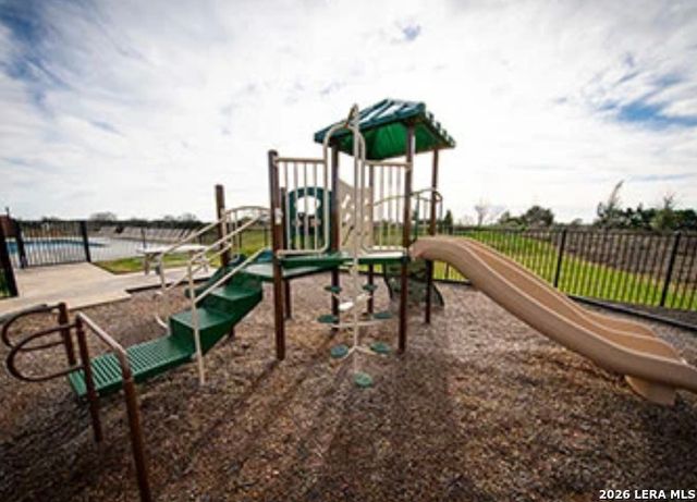 5867 hopper, New Braunfels, TX 78132