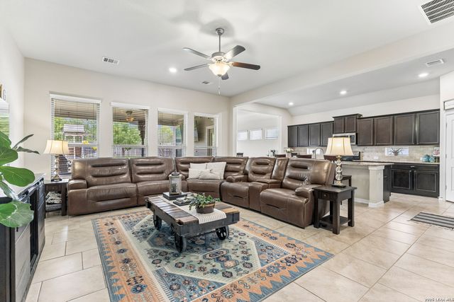 5867 hopper, New Braunfels, TX 78132