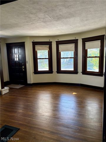 1421 Rio Street, Lakewood, OH 44107