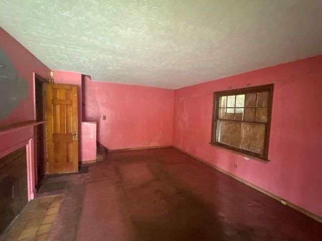 2141 Margaret Avenue, Columbus, OH 43219