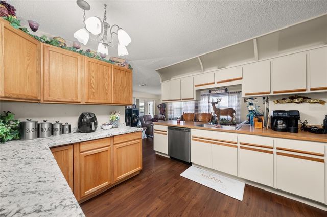 443 FOXDALE ROAD, Lake Placid, FL 33852