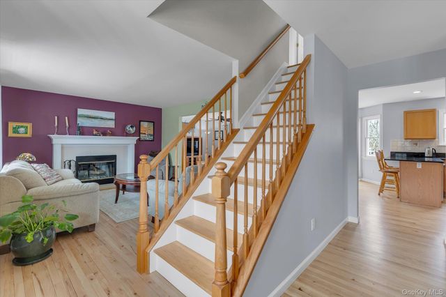 108 Vista Court, Jamesport, NY 11947