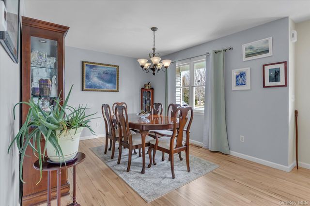 108 Vista Court, Jamesport, NY 11947