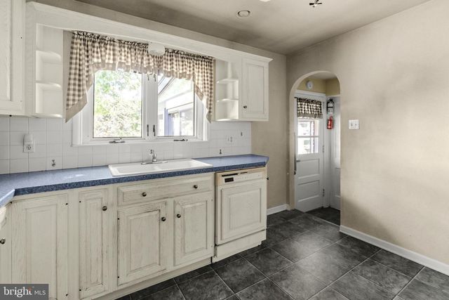 529 S 6TH ST, Denver, PA 17517