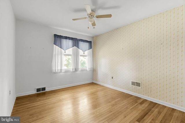 529 S 6TH ST, Denver, PA 17517