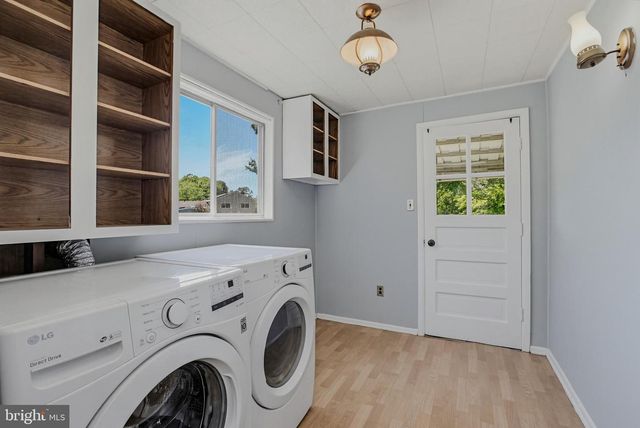 4611 HARLAN ST, Rockville, MD 20853
