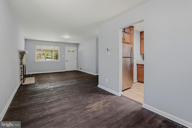 4611 HARLAN ST, Rockville, MD 20853