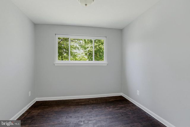 4611 HARLAN ST, Rockville, MD 20853