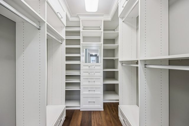 55 E Erie Street 2901, Chicago, IL 60611