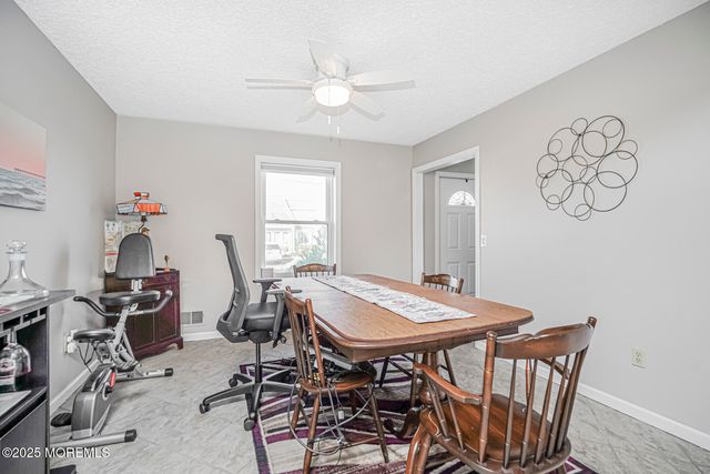 1001 Painter Pt, Lanoka Harbor, NJ 08734