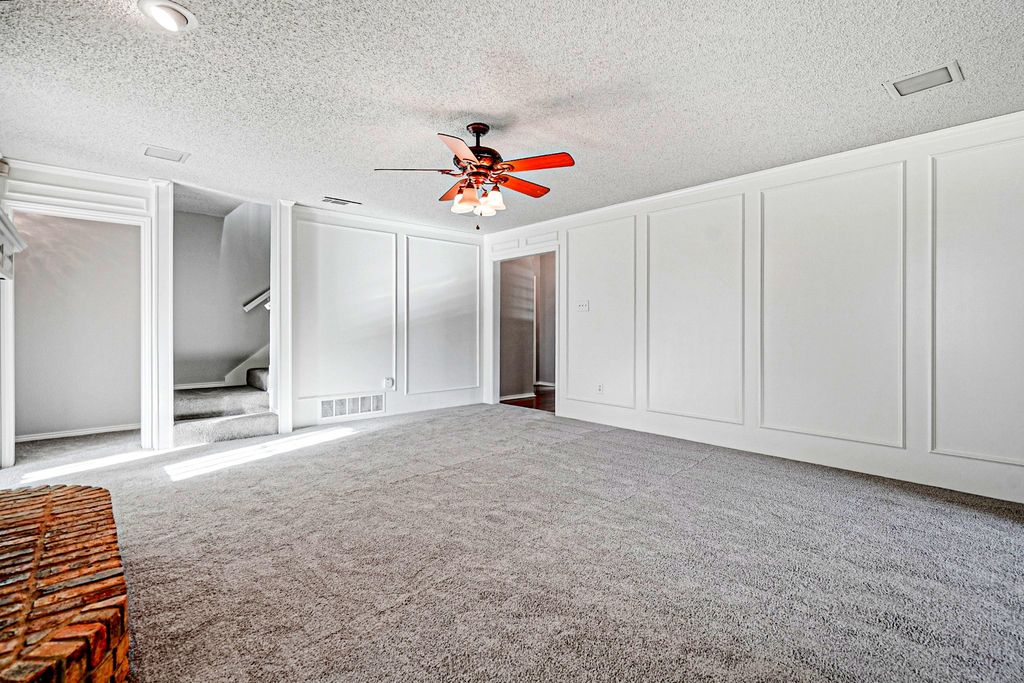 2110 Emerald Lake Drive, Arlington, TX 76013 — photo 5