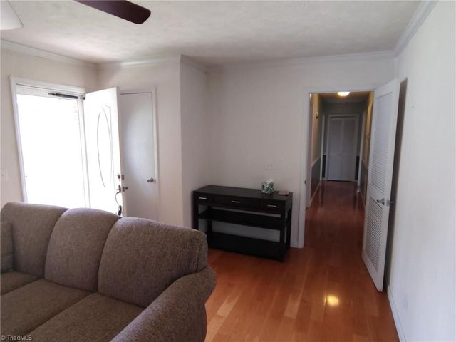 159 Cedar Knoll Drive, Mount Airy, NC 27030