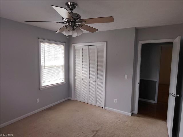 159 Cedar Knoll Drive, Mount Airy, NC 27030