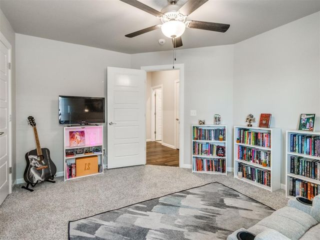 516 Side Track Road, Yukon, OK 73099