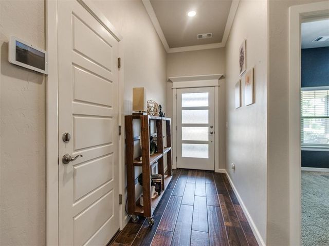 516 Side Track Road, Yukon, OK 73099