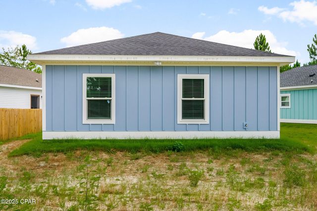 7200 Lake Suzzanne Way, Panama City, FL 32404