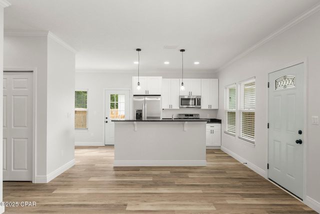 7200 Lake Suzzanne Way, Panama City, FL 32404